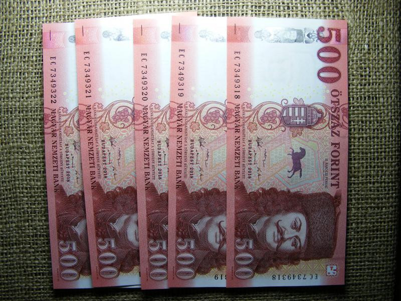 500 forintos bankjegy, 2018, EC hajtatlan, 5db sorszámkövető