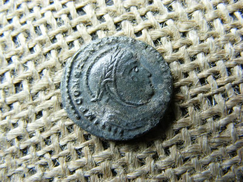 Róma, Constantius érme, ókori pénzérme