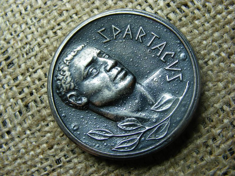 Spartacus Érem, 1965