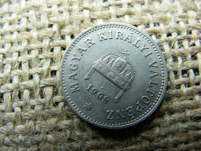 10 fillér 1908, címer átütés