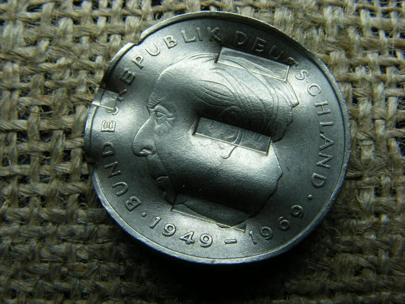 Banki Érvénytelenített 2 márka, 1971
