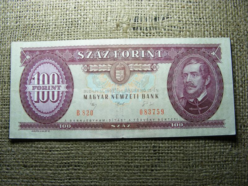 100 forintos bankjegy, 1992