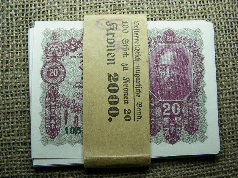 20 Korona 1922, hajtatlan, sorszámkövető, eredeti kötegelő