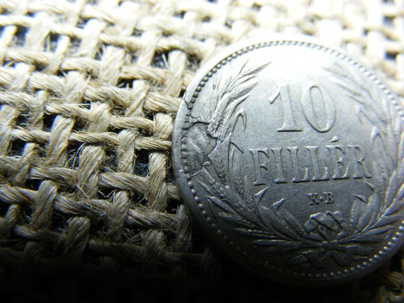 10 fillér, 1908, verdehibás, hengerelési hiba