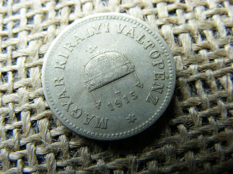 10 fillér, 1915, korona kori érme