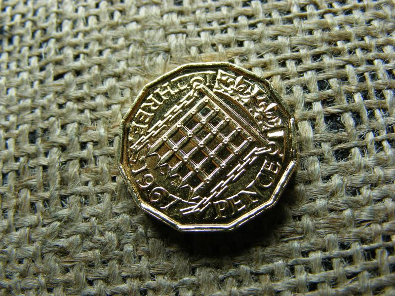 3 Pence, 1967, Aranyozott