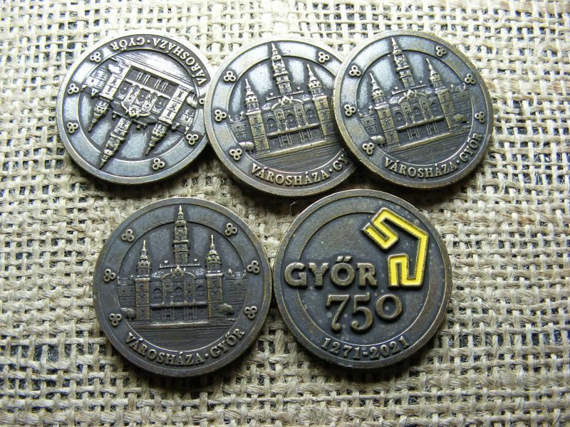 Látogatói bronz érem, 2021, Győr 750, Városháza