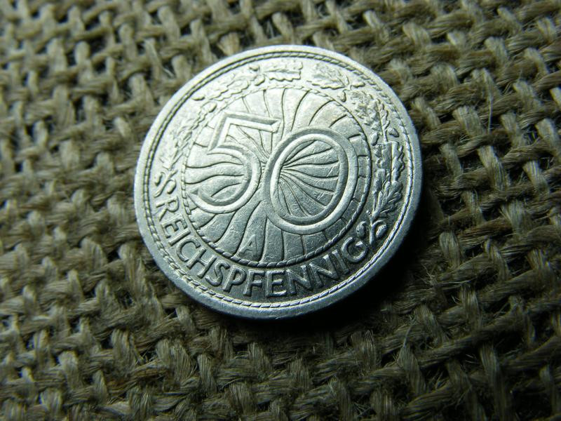 Birodalmi 50 pfennig érme, 1927, A jelzés