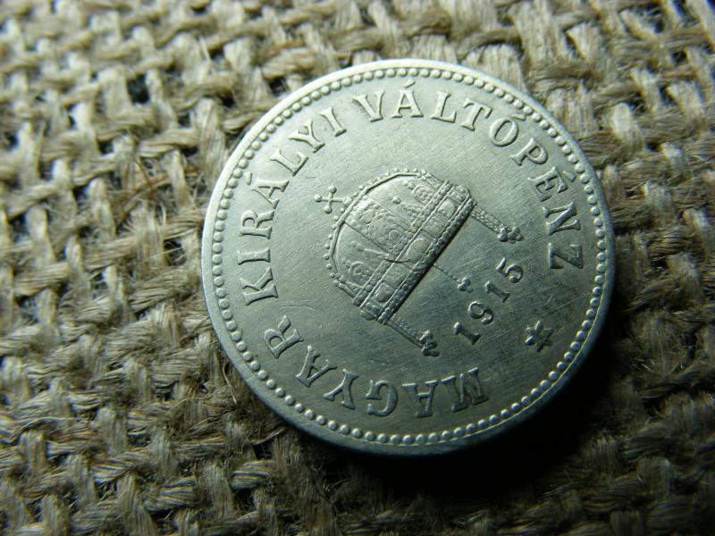 10 fillér, 1915, korona pénzérme