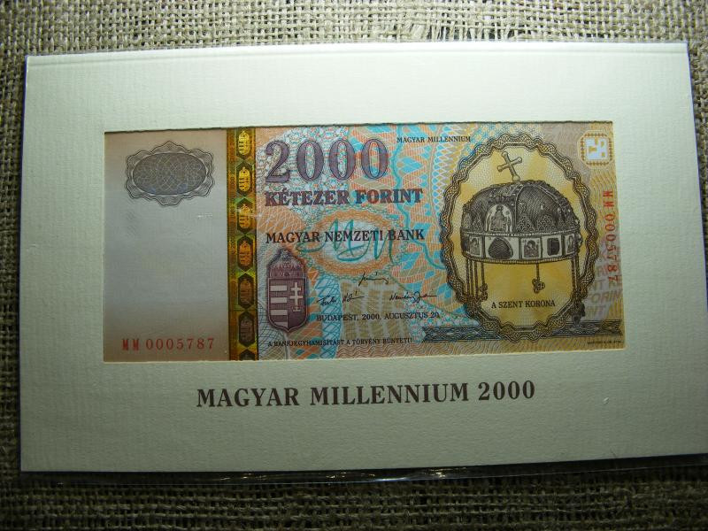 2000 forintos bankjegy, 2000, Millennium, alacsony sorszám