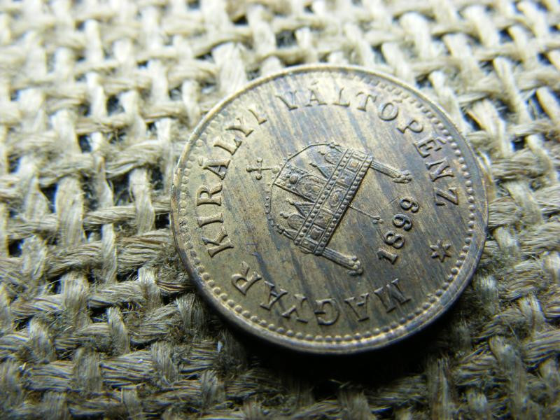 1 fillér érme, 1899, Korona