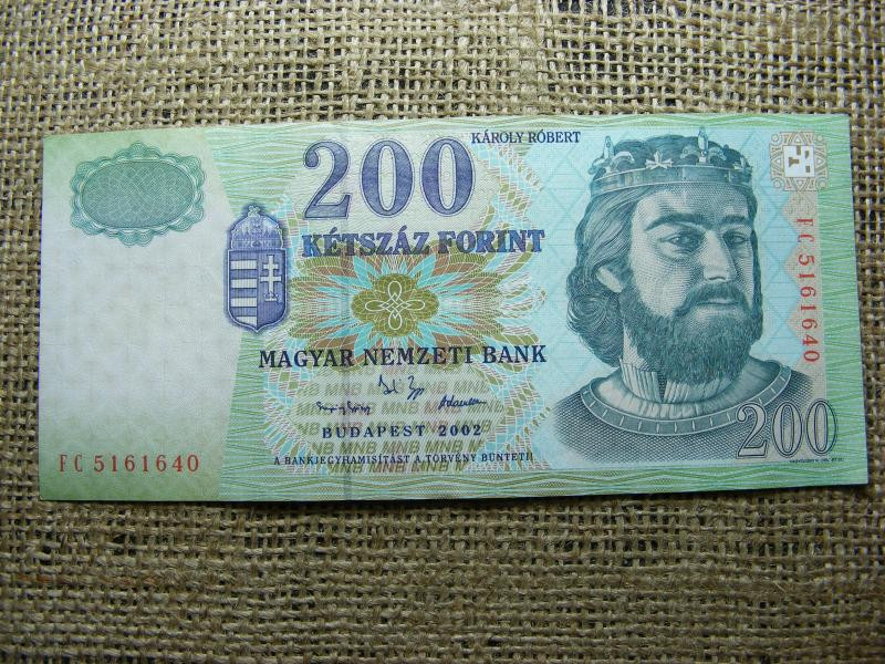 200 forintos bankjegy, 2002, FC sorozat