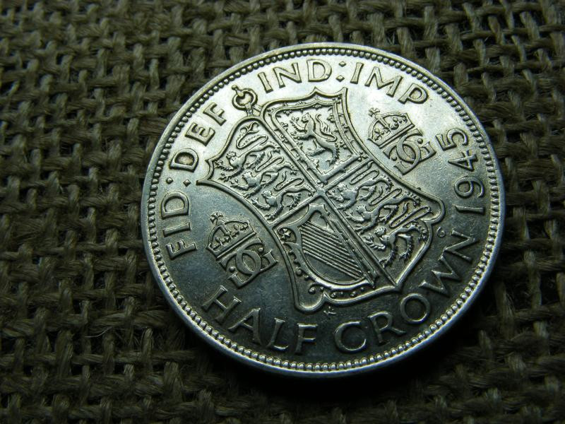 Egyesült Királyság 1/2 korona, 1945, ezüst