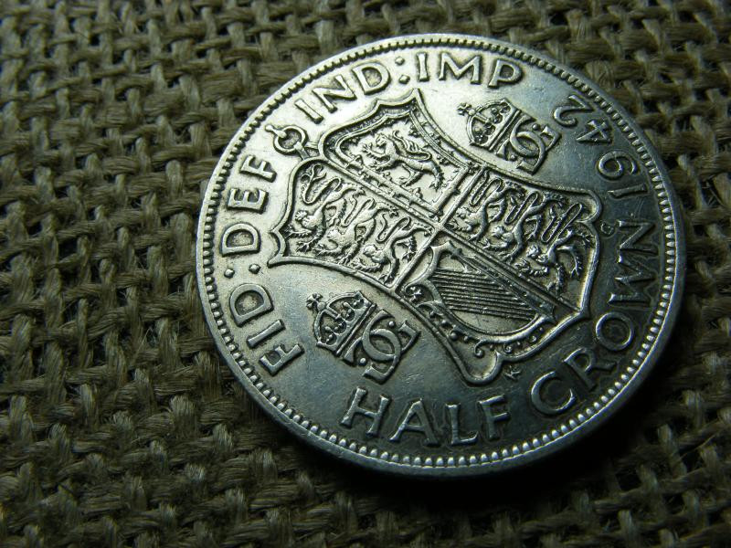 Egyesült Királyság 1/2 korona, 1942, ezüst
