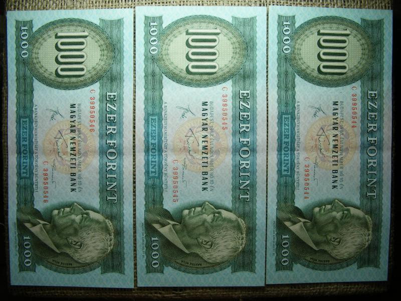 1000 forintos bankjegy, 1983, 3 db sorszámkövető