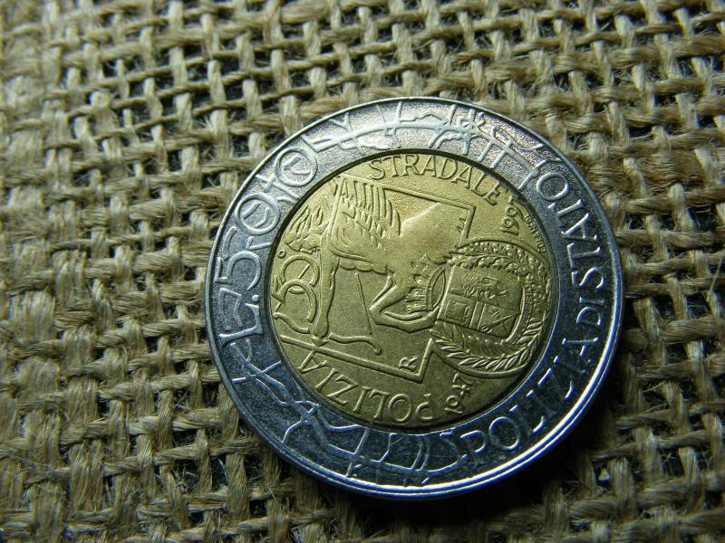 500 Lire, 1997, Rendőrség