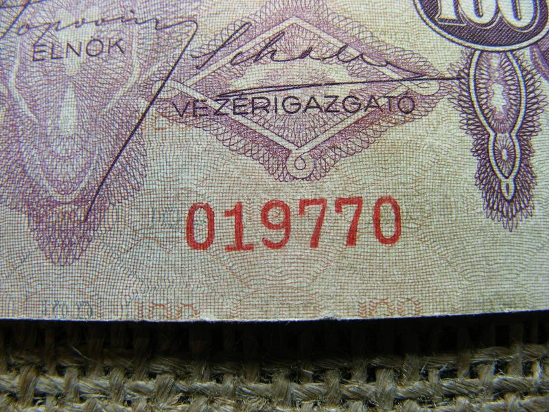 100 pengő bankjegy, 1930, születési év 1977