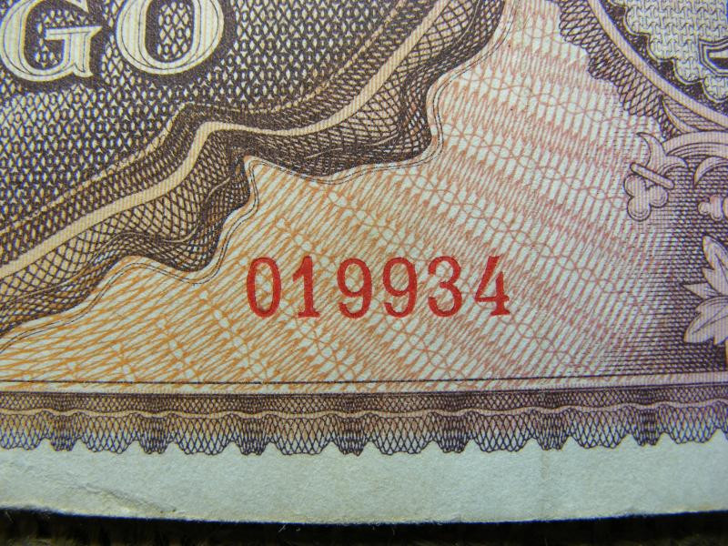 Egymilliárd pengő bankjegy, 1946, születési évvel