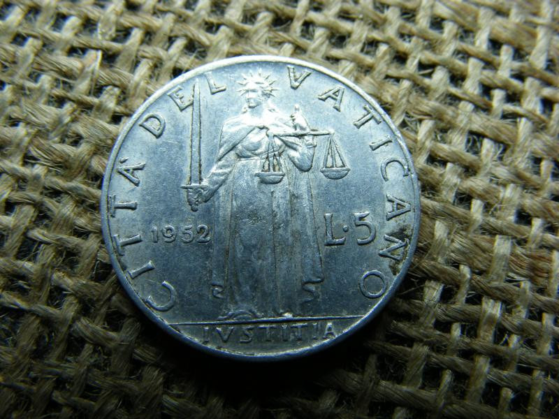 Vatikán 5 lire, 1952, lira