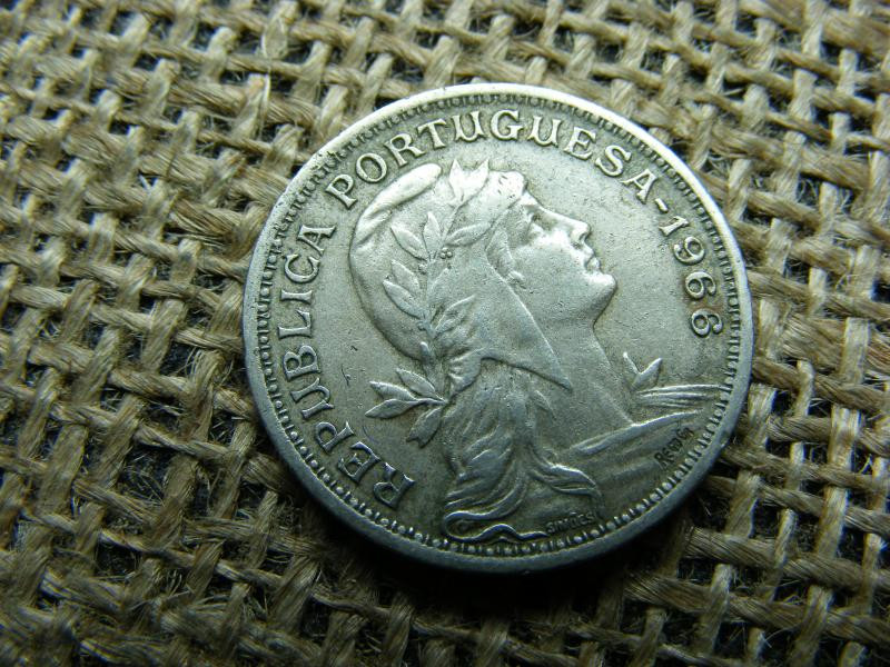 Portugália 50 centavos, 1966