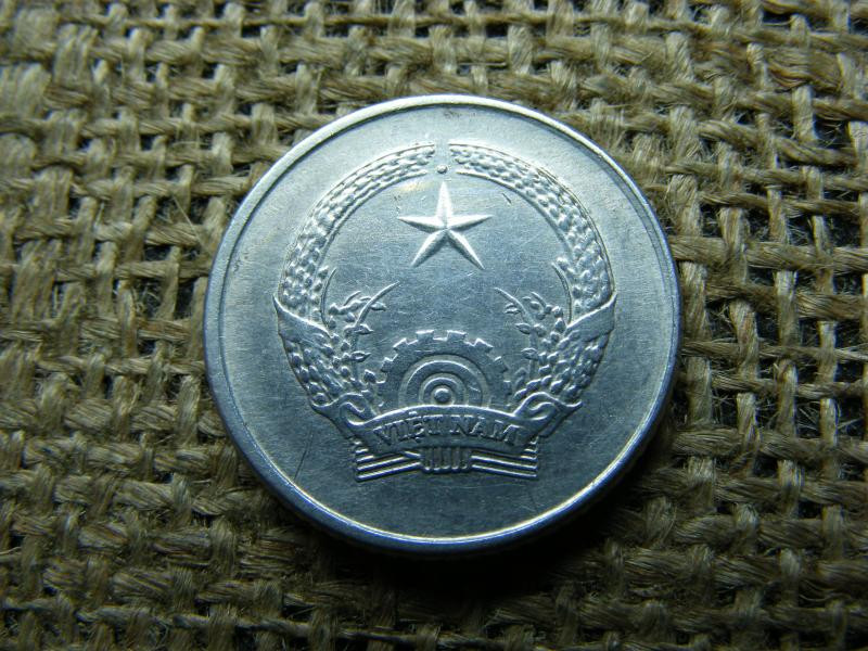 Vietnám 5 hao, 1976
