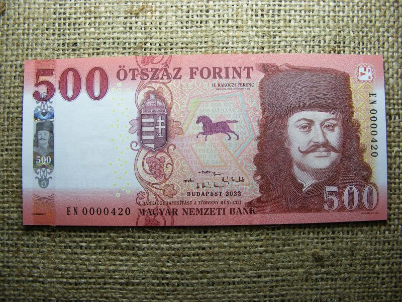 500 forintos bankjegy, 2022, alacsony sorszám