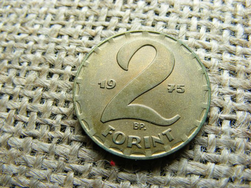 2 forintos érme, 1975