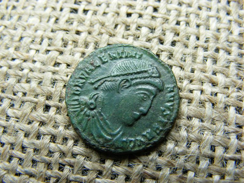 Valentinianus Kis Bronzérme, 364-375