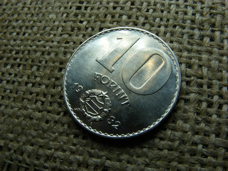 10 forintos érme, 1982
