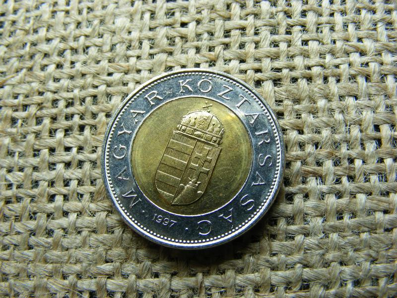100 forintos érme, 1997, BU