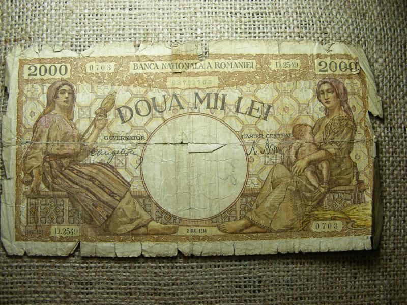 Románia 2000 lei, 1944, ritkább