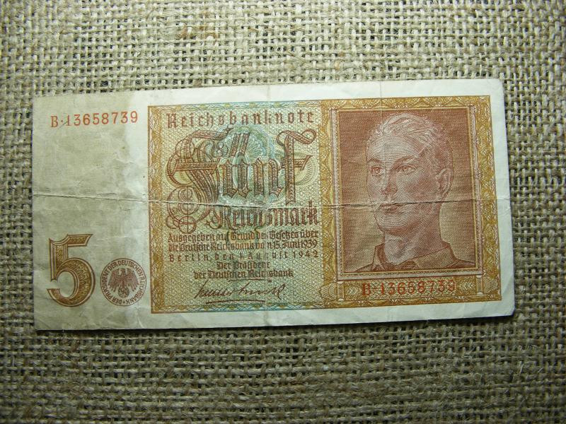 Birodalmi 5 márka, 1942, horogkeresztes