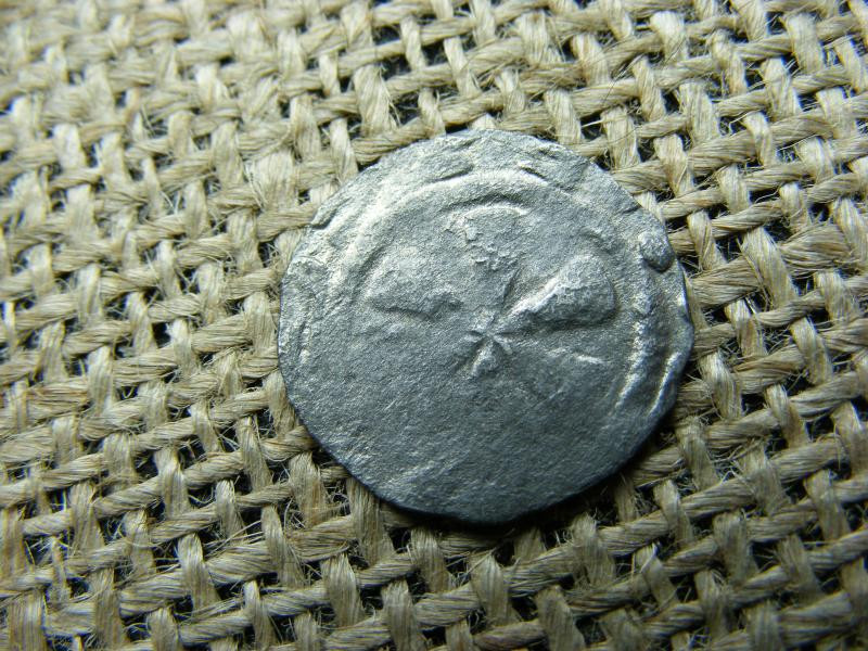 Ezüst Denier, 1300-1340, Évêché du Puy, Auvergne