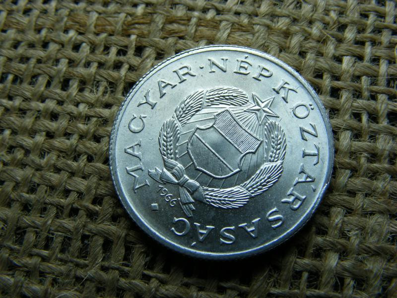 1 forintos érme, 1966, alumínium