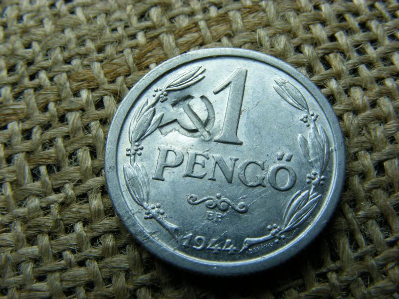 1 Pengő, 1944, Sarló-Kalapács Ellentjegy