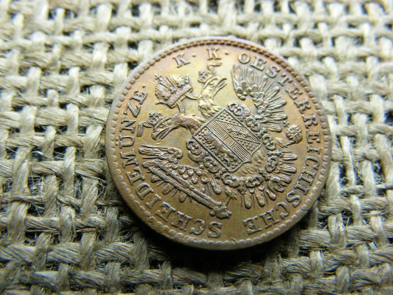 1/2 Krajcár 1851 B, Ferenc József korona