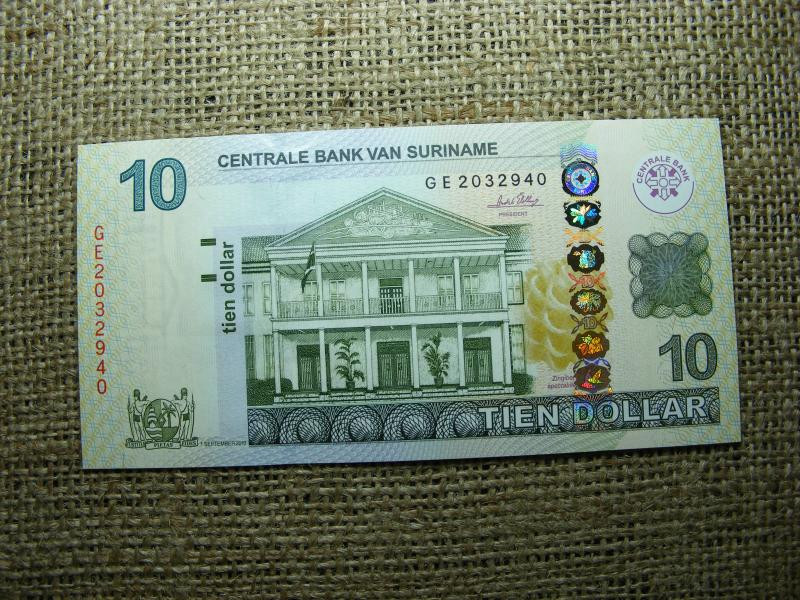 Suriname 10 dollár, 2010, UNC