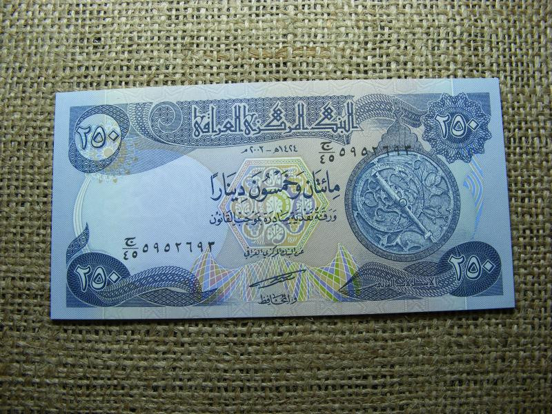 Irak 250 dinár bankjegy, 2003, UNC (A3)