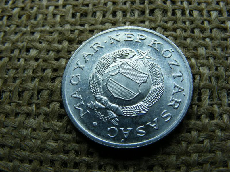 1 forintos érme, 1966