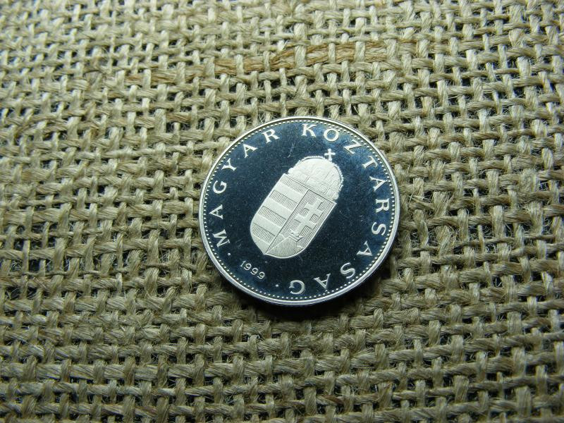10 forintos érme, 1999, PP