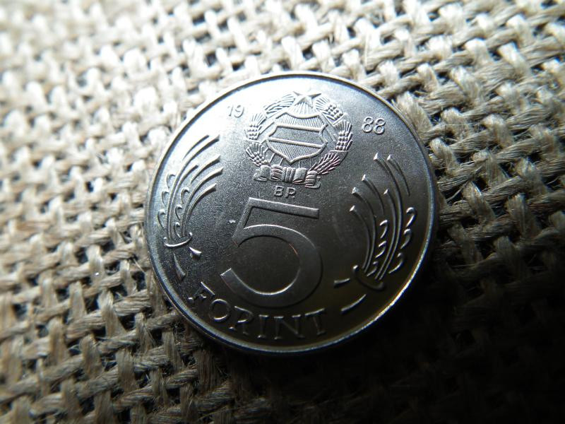 5 forintos érme, 1988