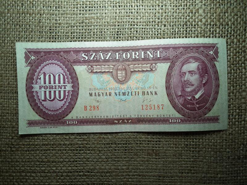 100 forintos bankjegy, 1992