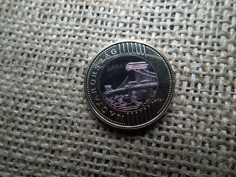 200 forintos érme, 2021, BU