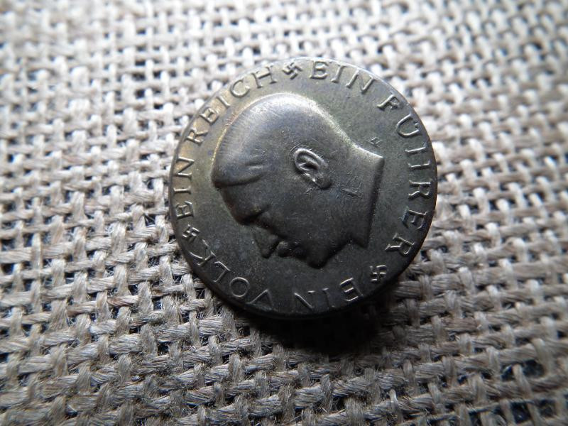 Adolf Hitler 1933 Választási Promóciós Kitűző, Eredeti