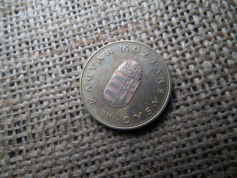 100 forintos érme, 1996, BU