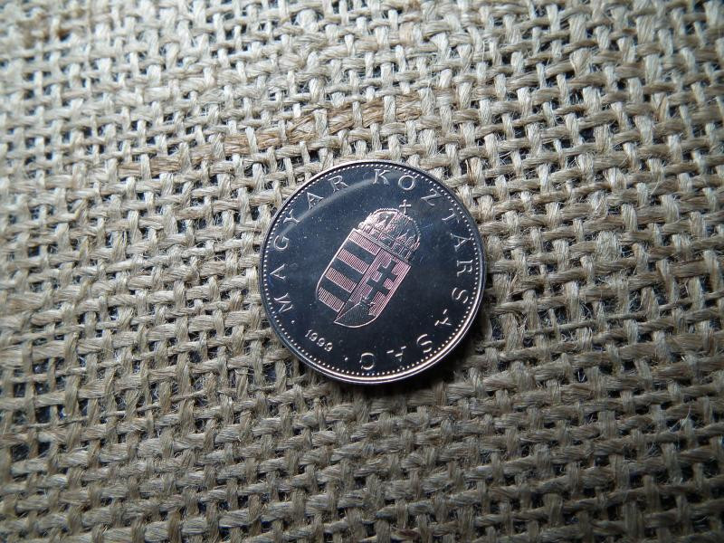 10 Forintos Érme, 1999, BU