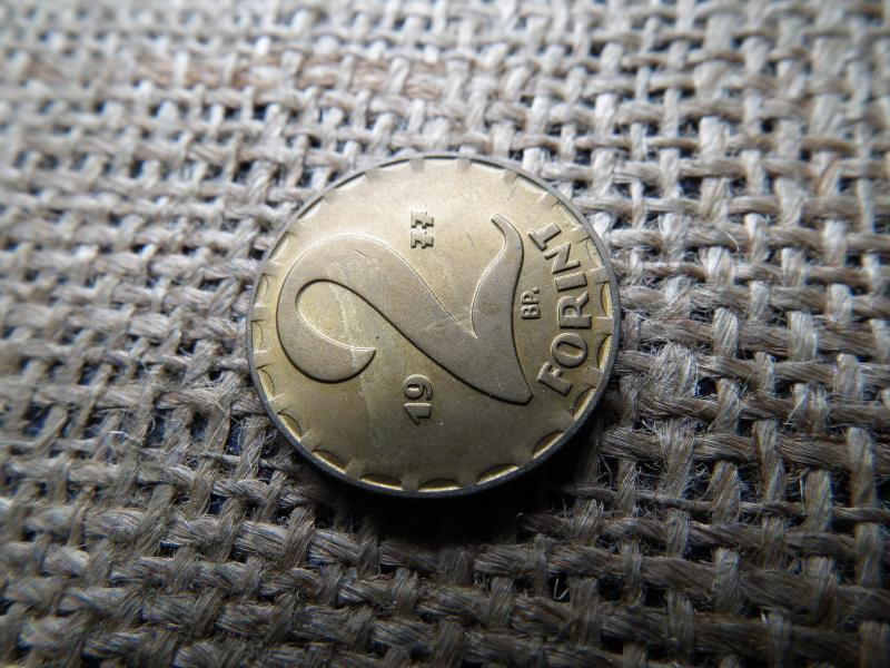 2 forintos érme, 1977