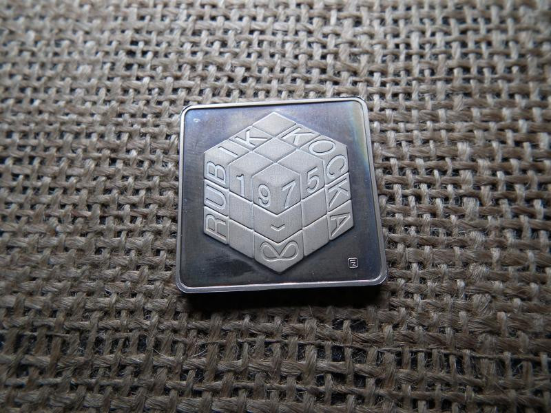 500 forintos érme, 2002, Rubik-kocka