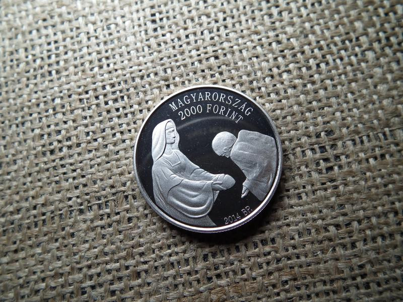 2000 forintos érme, 2014, Magyar Máltai Szeretetszolgálat