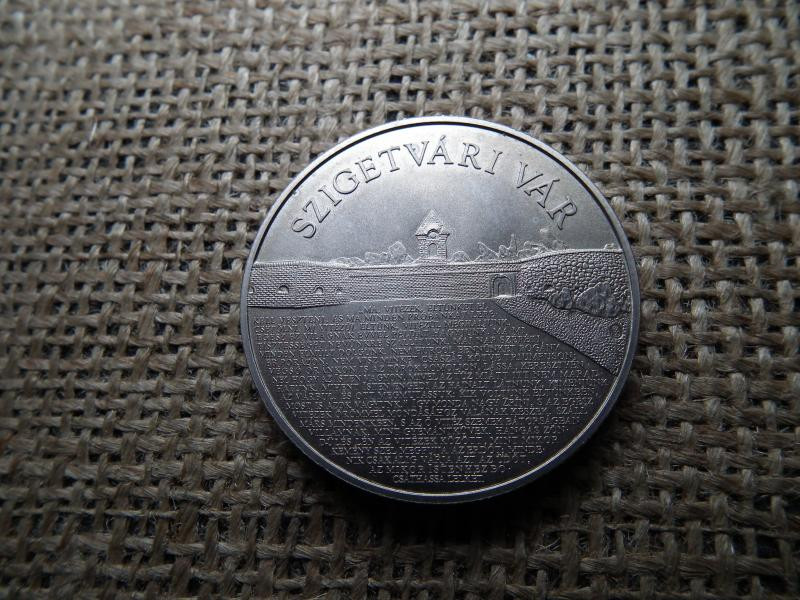 2000 forintos érme, 2016, Szigetvári Vár, BU